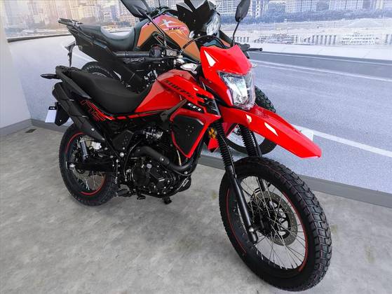 SHINERAY SHI 175S EFI 
